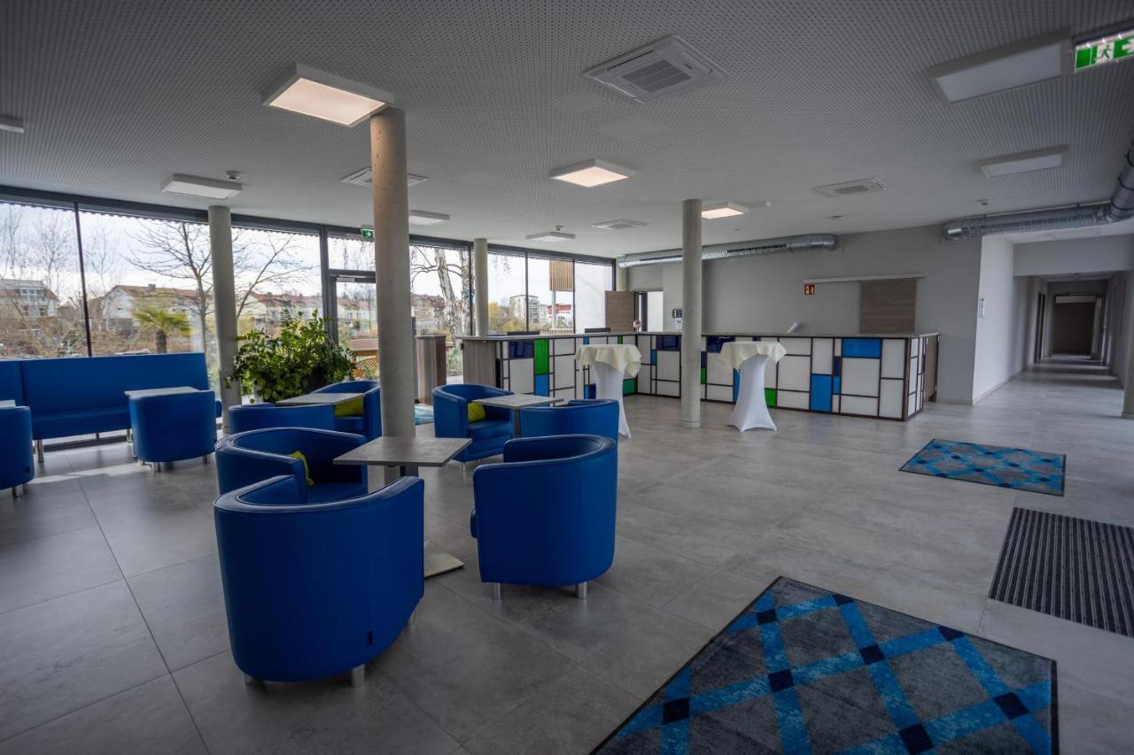 Seehotel Forst フォースト エクステリア 写真