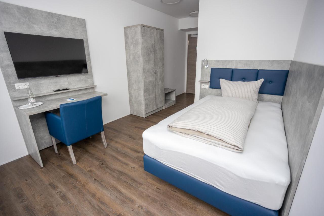 Seehotel Forst フォースト エクステリア 写真